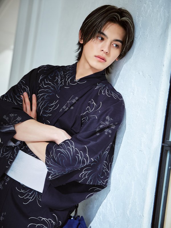 モデル：元之介　身長181cm　着用サイズ：Lサイズ