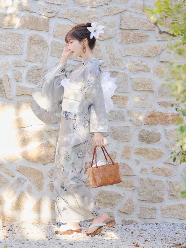 画像12: 【即日発送！】【浴衣】グレー地×可憐に咲き誇る百合浴衣  【浴衣３点セット 浴衣/帯/下駄】[YMT]