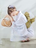 【即日発送】ニュアンスフラワーベージュ浴衣 OBI-siwa-200-kj-2-OL / HIMO-900-yn-4-GYxGY / HEKO-800-sb-5-W / YA-74-kn-LGY / YA-1081-kj-BL / GETA-01-kj-3-IV [YMT]