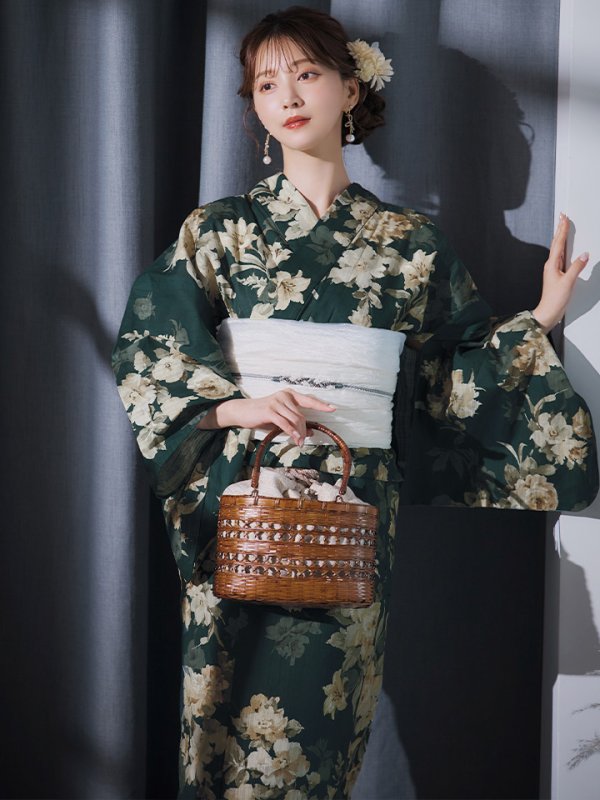 モデル：麻亜里　身長：160cm　着用サイズ：Fサイズ
