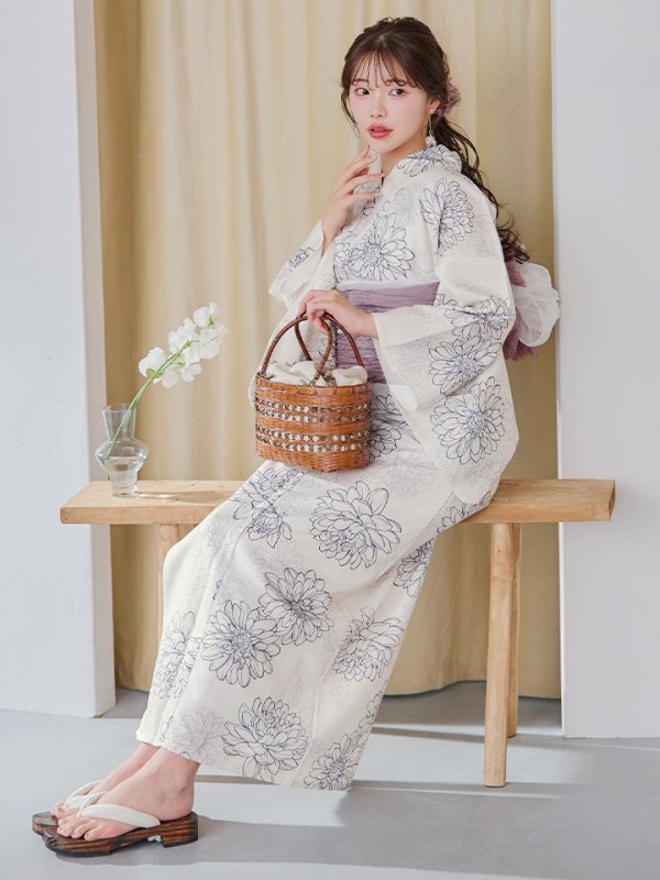 モデル：えみ姉　身長：158cm　着用サイズ：Fサイズ