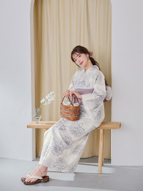 モデル：えみ姉　身長：158cm　着用サイズ：Fサイズ