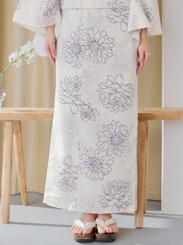 モデル：えみ姉　身長：158cm　着用サイズ：Fサイズ