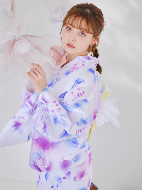 モデル：加藤ナナ　身長：160cm　着用サイズ：Fサイズ