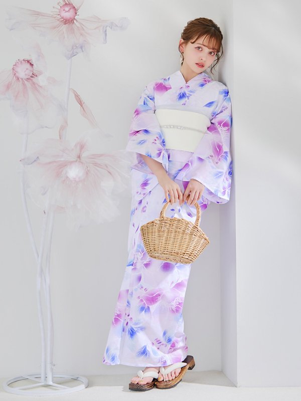 モデル：加藤ナナ　身長：160cm　着用サイズ：Fサイズ