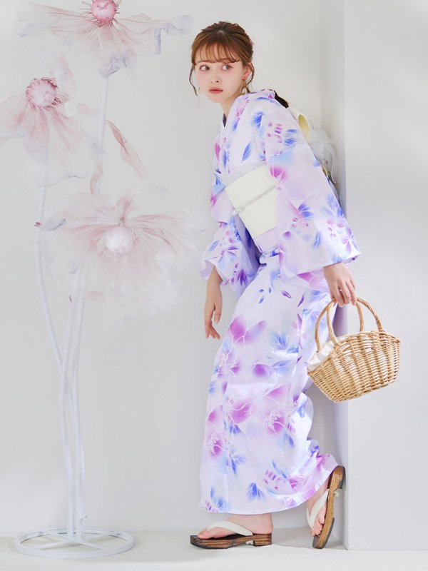 モデル：加藤ナナ　身長：160cm　着用サイズ：Fサイズ