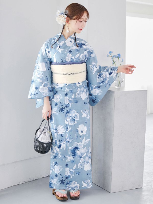 モデル：菅野結以　身長：163cm　着用サイズ：Fサイズ