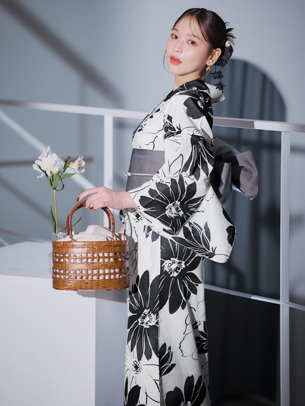 モデル:kie 身長:158cm 着用サイズ:Fサイズ