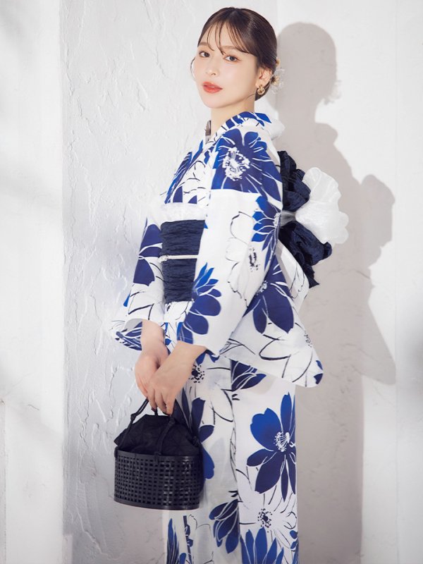 モデル：kie　身長158cm　着用サイズ：Fサイズ