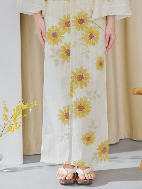 モデル：えみ姉　身長：158cm　着用サイズ：Fサイズ