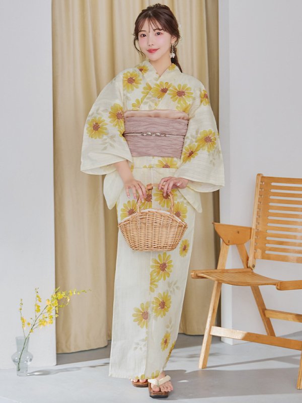 モデル：えみ姉　身長：158cm　着用サイズ：Fサイズ