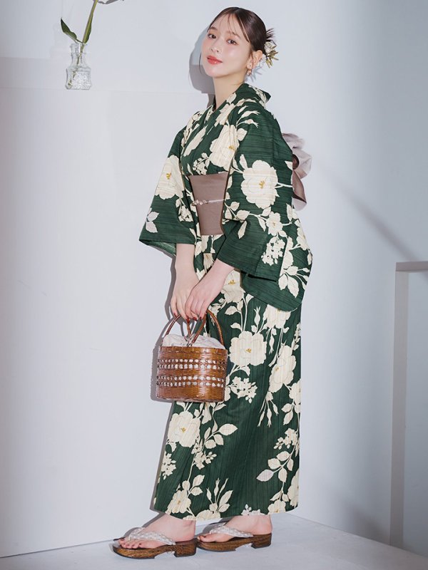 モデル：kie　身長：158cm　着用サイズ：Fサイズ