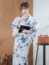 【即日発送】ニュアンスモノトーンフラワー浴衣  【浴衣３点セット 浴衣/帯/下駄】OBI-siwa-200-kj-1-B / HIMO-900-yn-4-GYxGY / HEKO-800-sb-5-W / YA-73-kn-GY / GETA-01-kj-3-IV[YMT]