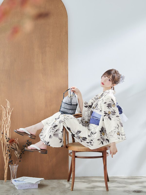 画像13: 【即日発送】水彩風モノトーンフラワー浴衣  【浴衣３点セット 浴衣/帯/下駄】[YMT]