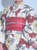 画像16: 【即日発送】レトロモダンフラワー浴衣  【浴衣３点セット 浴衣/帯/下駄】OBI-hira-100-ok-14-RxWR / HIMO-900-yn-4-GYxGY / HEKO-800-sb-5-W / YA-1026-kn-R / GETA-01-kj-8-R/  [YMT]