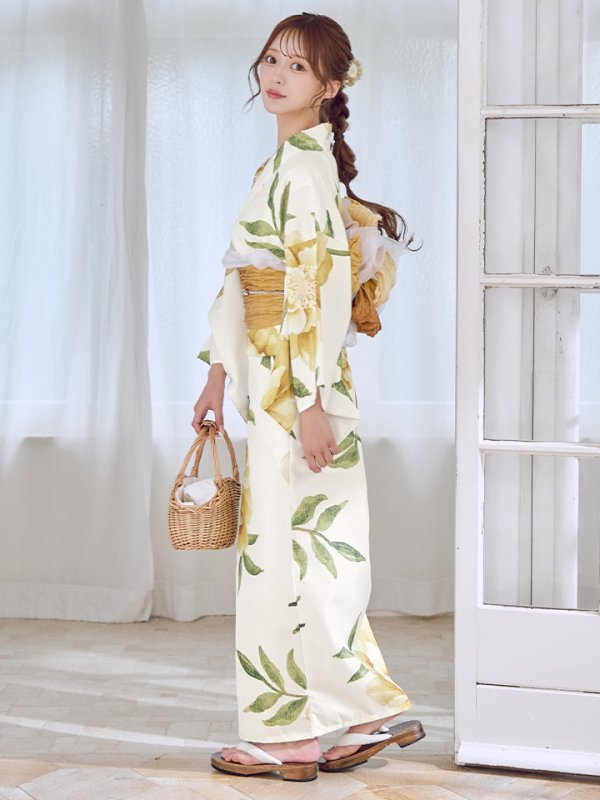 モデル:ななにー 身長:161cm