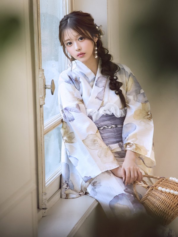 モデル：みお　着用サイズ：Fサイズ