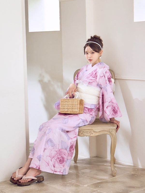 モデル:いおり 着用サイズ:Fサイズ