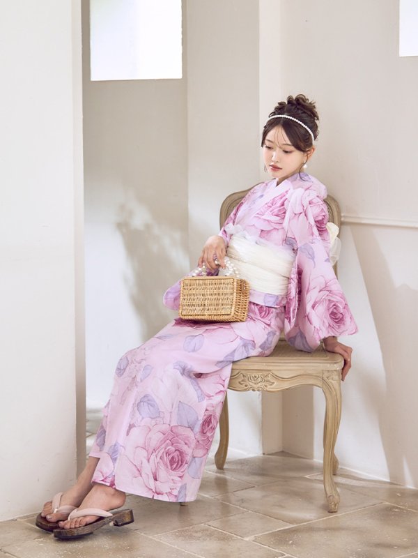 モデル:いおり 着用サイズ:Fサイズ