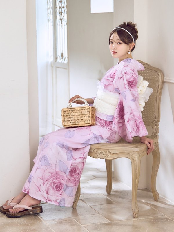 モデル:いおり 着用サイズ:Fサイズ