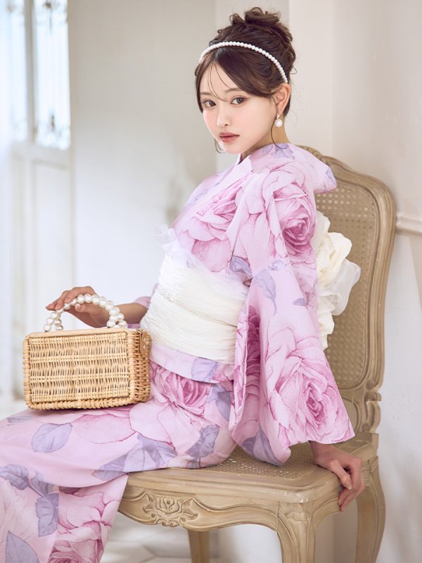 モデル:いおり 着用サイズ:Fサイズ