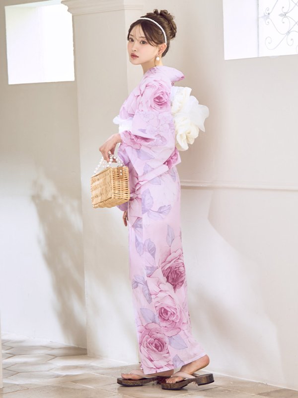 モデル:いおり 着用サイズ:Fサイズ