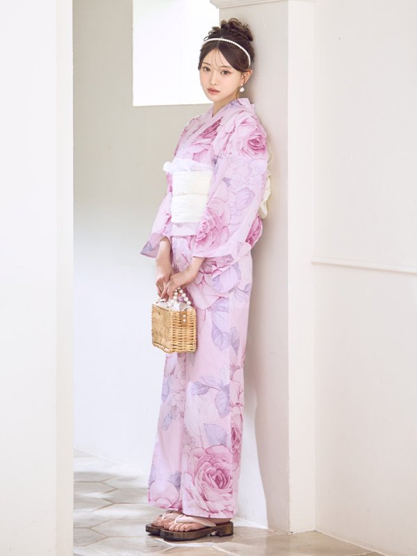 モデル:いおり 着用サイズ:Fサイズ