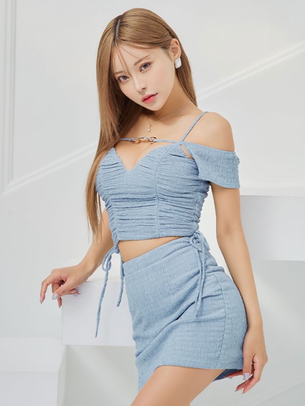 モデル:如月れい 身長:156cm 着用サイズ:Sサイズ