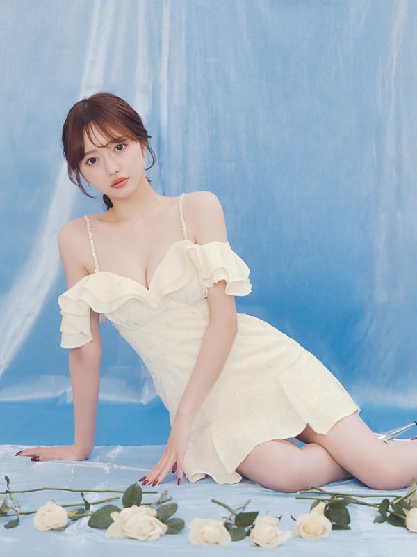 モデル：羽澄まり　身長：158cm　着用サイズ：Sサイズ