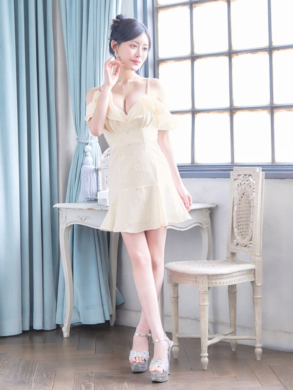 モデル：かるあ　身長：156cm　着用サイズ：Sサイズ