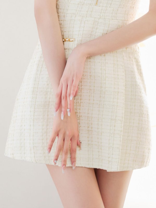 モデル:あすか 身長:170cm 着用サイズ:Sサイズ