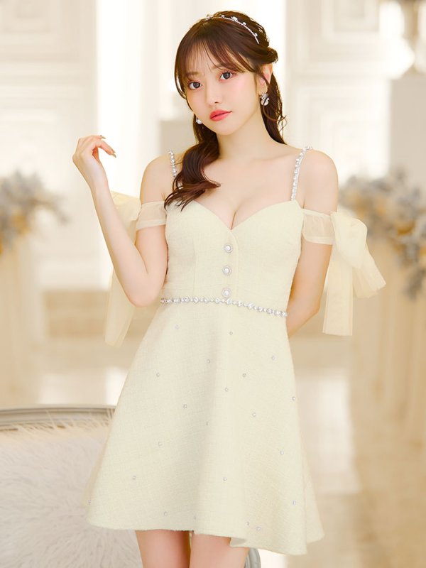 モデル:羽澄まり 身長:158cm 着用サイズ:Sサイズ