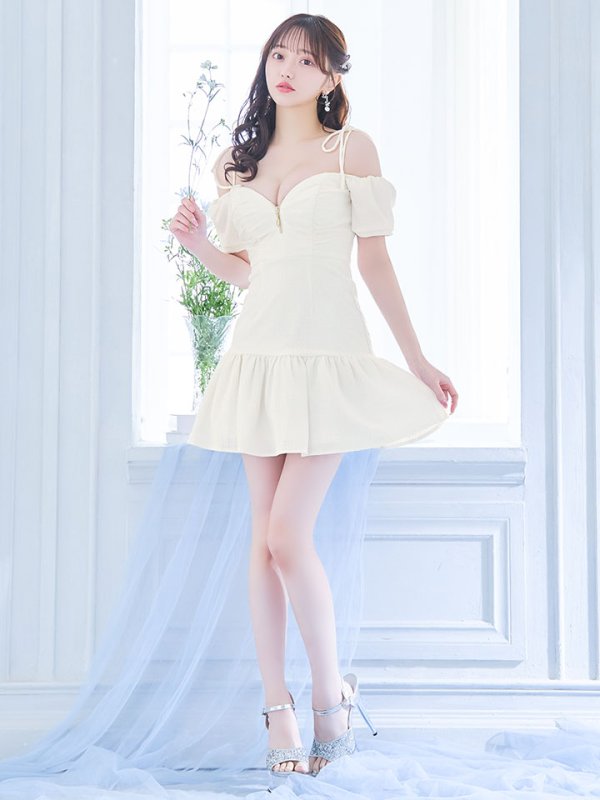 モデル：羽澄まり　身長：158cm　着用サイズ：Sサイズ