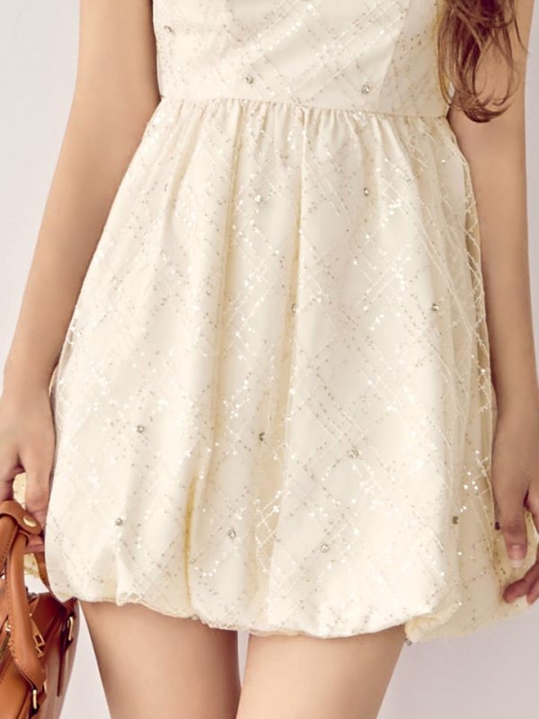 モデル：まりん　身長：163cm　着用サイズ：Sサイズ