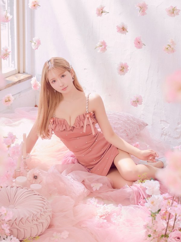 モデル:三上悠亜 身長:159cm 着用サイズ:Sサイズ