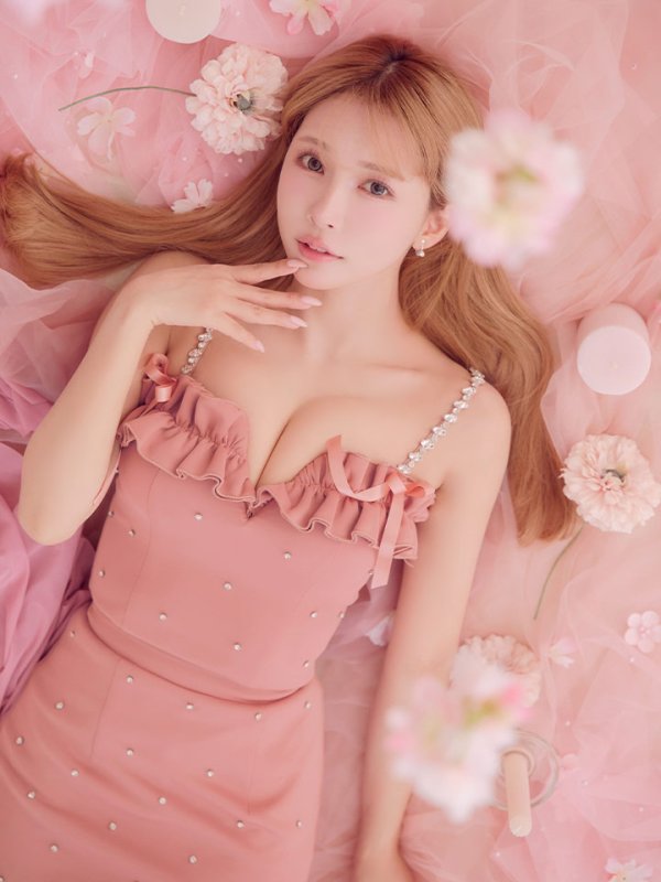 モデル:三上悠亜 身長:159cm 着用サイズ:Sサイズ