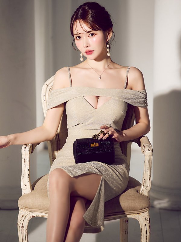 モデル:ゆめ 身長:160cm 着用サイズ:Sサイズ