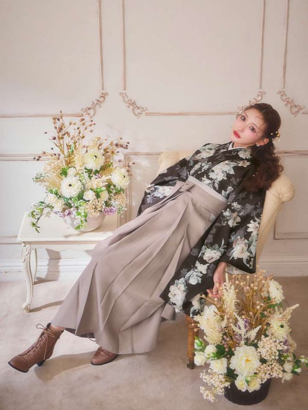 モデル:明日花キララ 身長:162cm　着用サイズ:Mサイズ