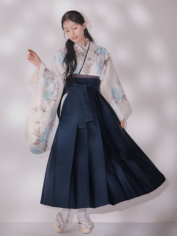 画像5: 【予約商品/1月中旬発送予定】ブルー芍薬 ホワイト二尺袖着物【卒業袴３点セット 二尺袖着物/帯/袴】