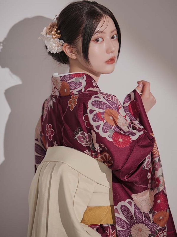 画像3: 【予約商品 / 1月中旬発送予定】菊×椿 ワインレッド二尺袖着物【卒業袴３点セット 二尺袖着物/帯/袴】