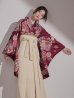 画像10: 【予約商品 / 1月中旬発送予定】菊×椿 ワインレッド二尺袖着物【卒業袴３点セット 二尺袖着物/帯/袴】 (10)