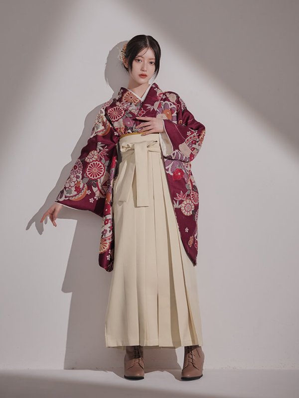 画像12: 【予約商品 / 1月中旬発送予定】菊×椿 ワインレッド二尺袖着物【卒業袴３点セット 二尺袖着物/帯/袴】