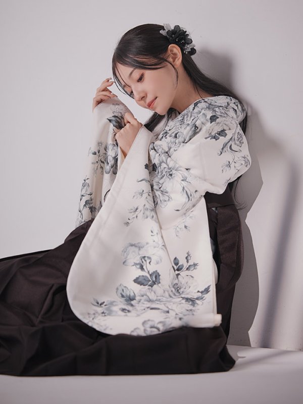 モデル:吉井美優 身長:160cm　着用サイズ:Mサイズ