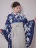 画像3: 【予約商品/1月中旬発送予定】青フラワーブーケ ブルー二尺袖着物【卒業袴３点セット 二尺袖着物/帯/袴】 (3)