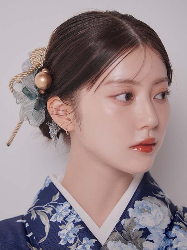 画像18: 【予約商品/1月中旬発送予定】青フラワーブーケ ブルー二尺袖着物【卒業袴３点セット 二尺袖着物/帯/袴】