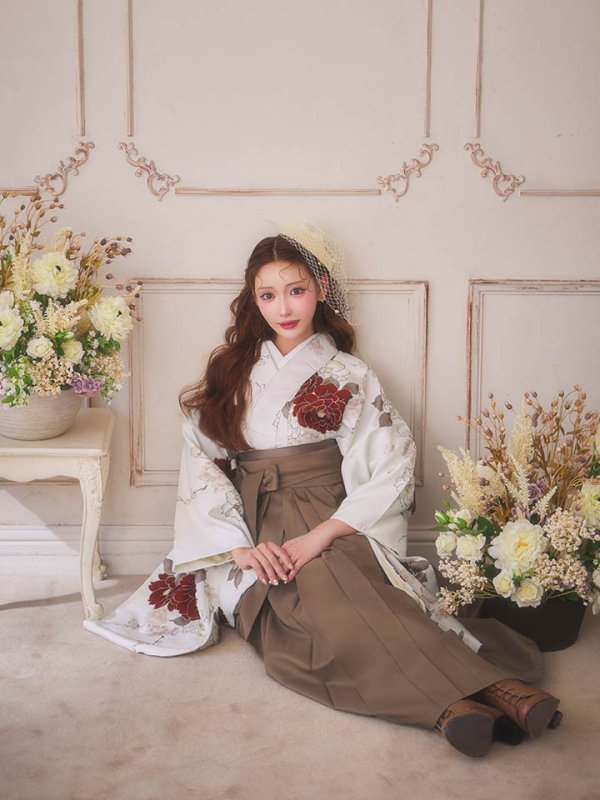 モデル:明日花キララ 身長:162cm　着用サイズ:Mサイズ