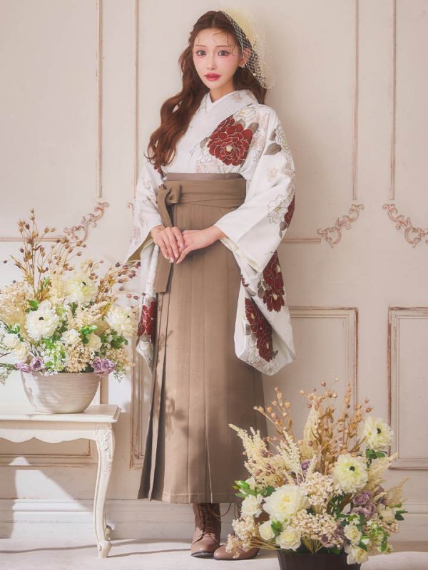 モデル:明日花キララ 身長:162cm　着用サイズ:Mサイズ