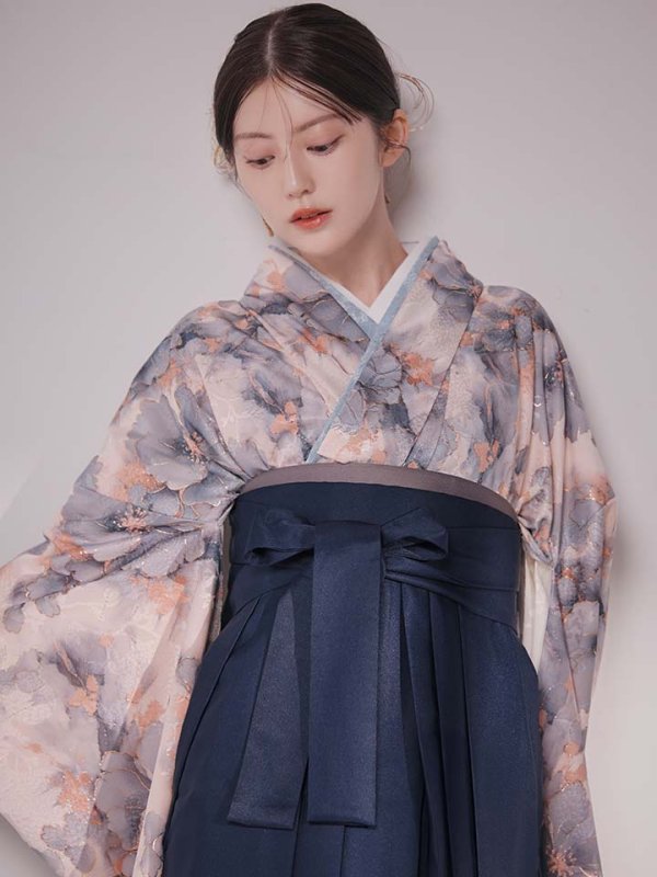 画像11: 【予約商品 / 1月中旬発送予定】グレーピンクフラワー グラデーション二尺袖着物【卒業袴３点セット 二尺袖着物/帯/袴】