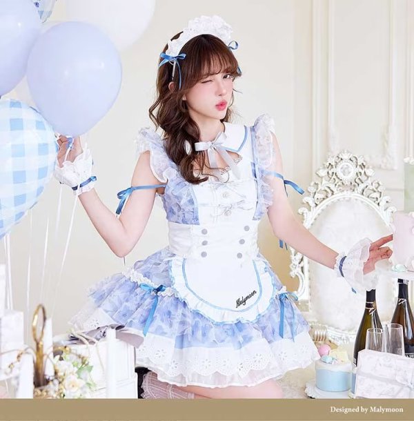 ブルー　身長：166cm　着用サイズ：Fサイズ