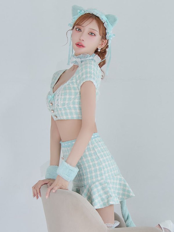 モデル：明日花キララ 　身長：162cm 　着用サイズ： Sサイズ